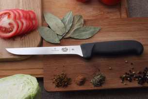 Victorinox Нож обвалочный 15.0