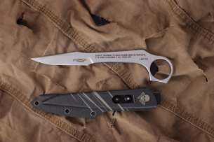 N.C.Custom Нож скрытого ношения с фиксированным клинком Thorn