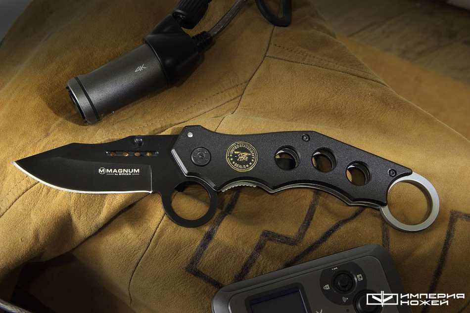 US Navy Seal Kerambit – Magnum by Boker