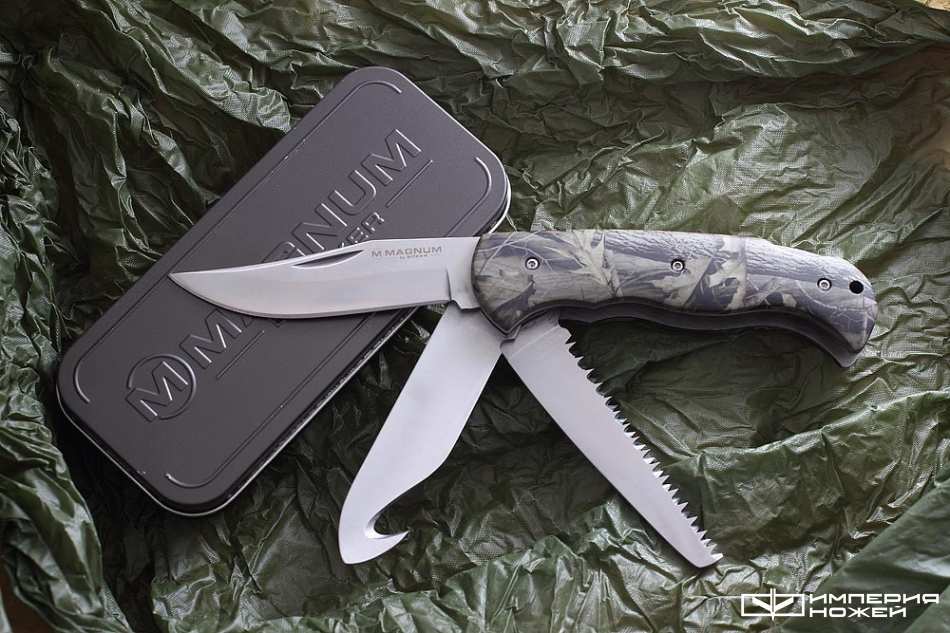 Camo Hunter – Magnum by Boker