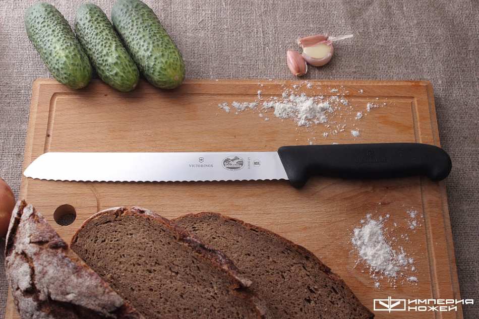 Нож для хлеба 21.0 – Victorinox