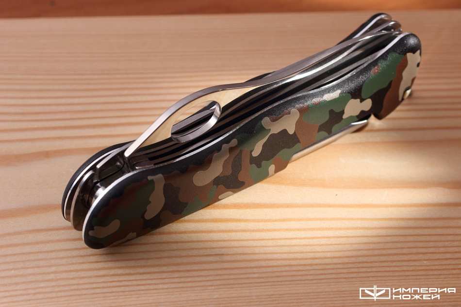складной нож Trailmaster Military  – Victorinox фото 3