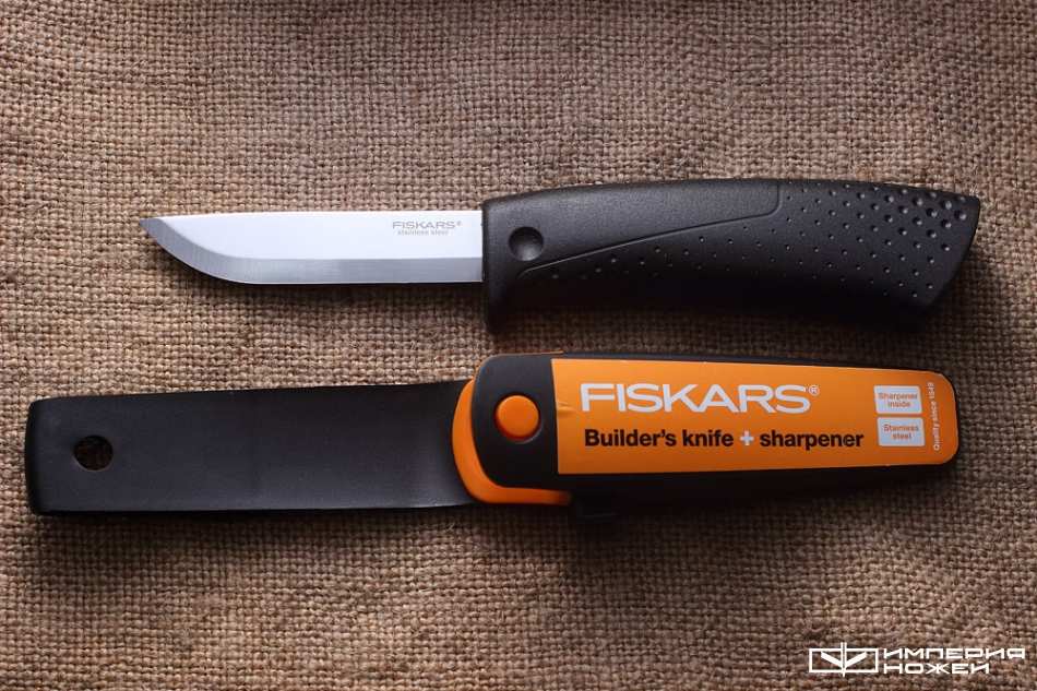 Нож общего назначения с точилкой – Fiskars