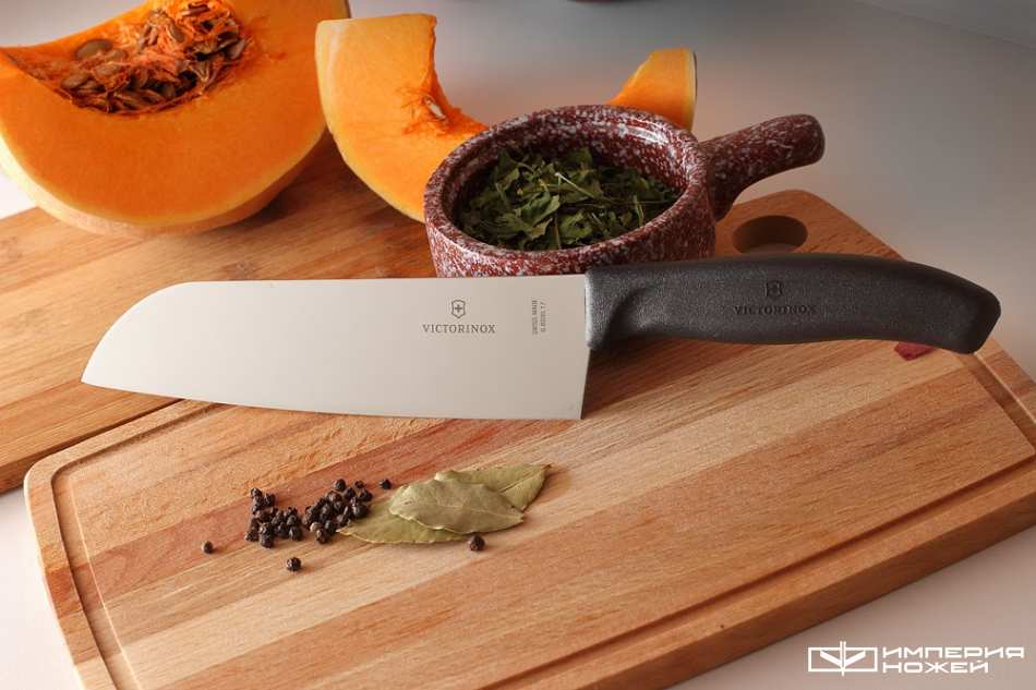 Нож Santoku 17 см – Victorinox