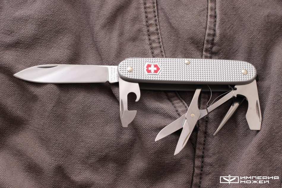 складной многофункциональный нож Pioneer X Alox – Victorinox