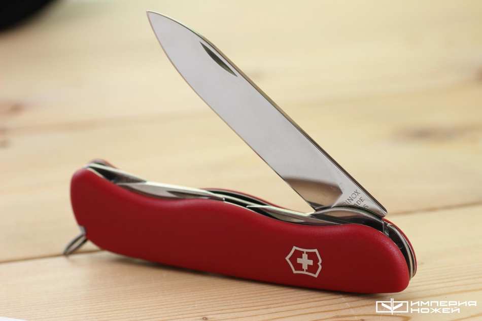 швейцарский многофункциональный нож Nomad красный – Victorinox фото 3
