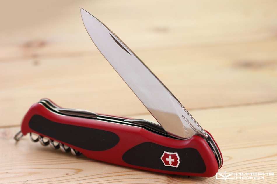 складной нож RangerGrip 68 – Victorinox фото 4