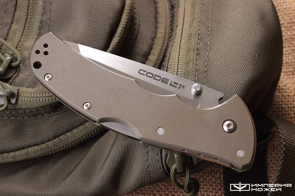 Нож танто Code 4 Tanto Plain – Cold Steel фото 4