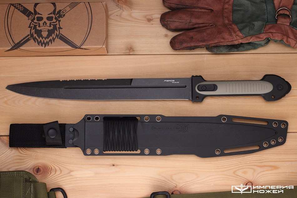 Fierce black s/w serration  – Mr.Blade