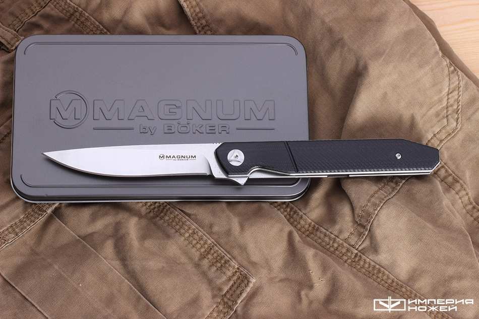 Miyu Chiisai   – Magnum by Boker
