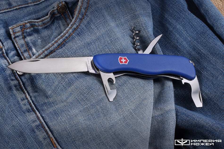 Складной швейцарский нож Nomad blue – Victorinox