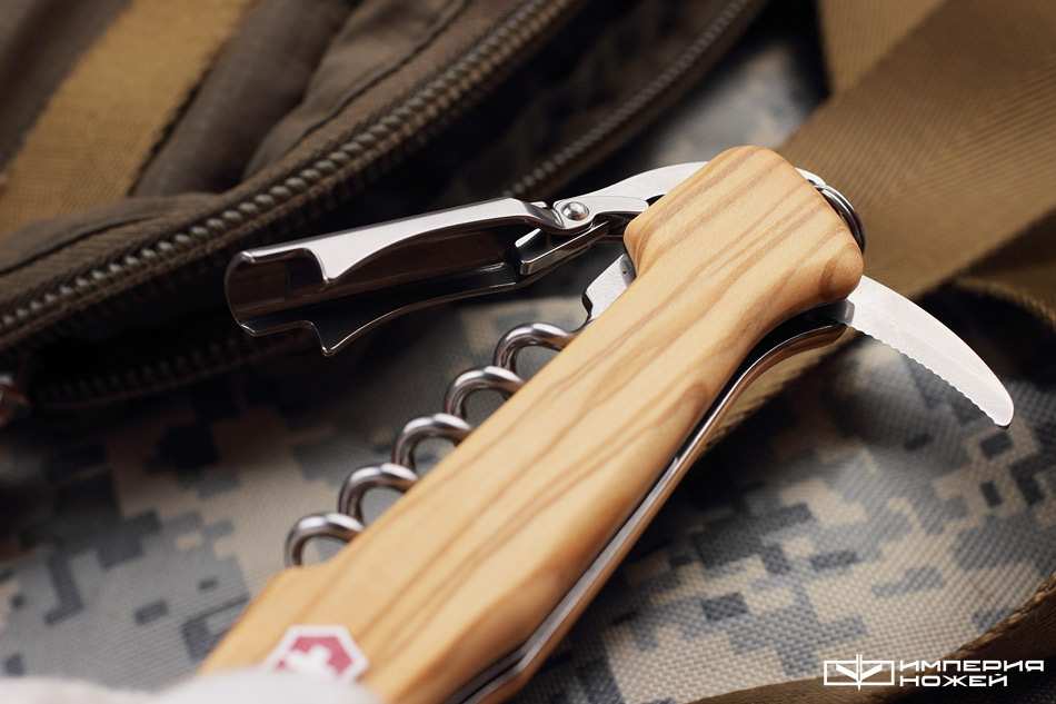 Нож Victorinox Wine Master Olive Wood – Victorinox фото 3