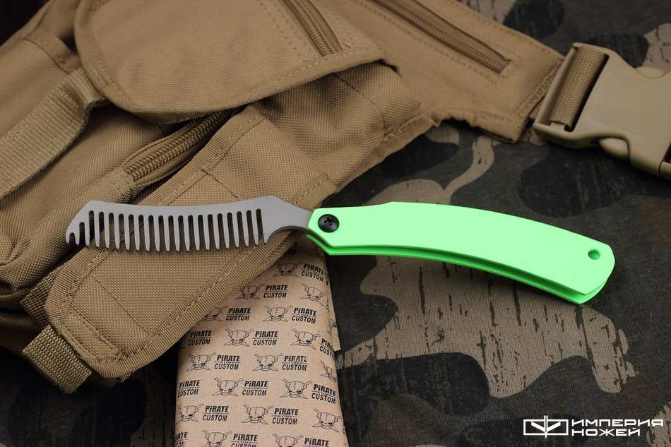 Расческа для бороды Zombie Green – Pirate Custom
