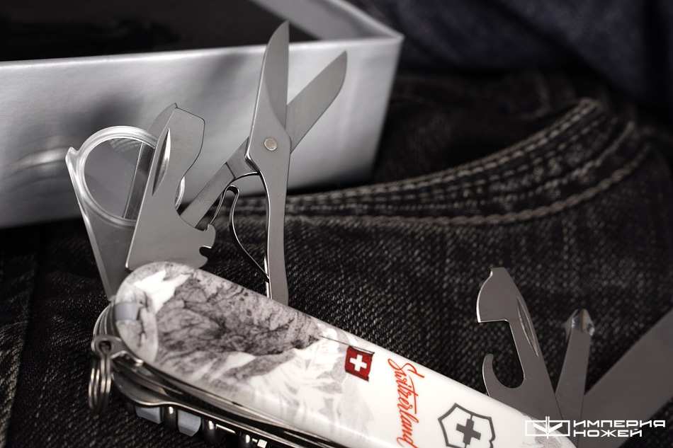Нож Explorer Swiss Spirit Special Edition 2020 – Victorinox фото 3