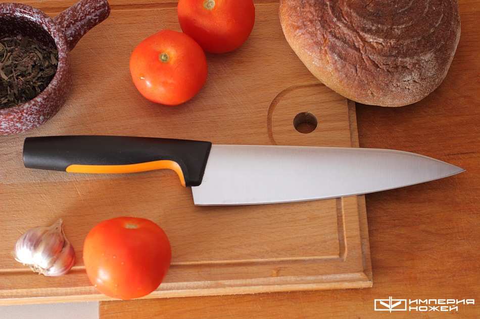 Нож поварской большой – Fiskars фото 2