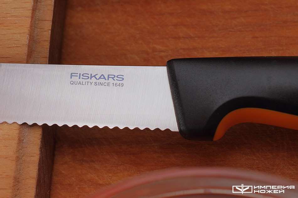 Нож для томатов – Fiskars фото 2