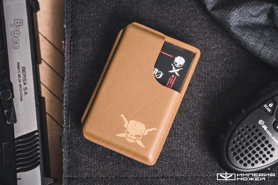 Кардхолдер Песочный c Брелком Push Dagger – Pirate Custom фото 2