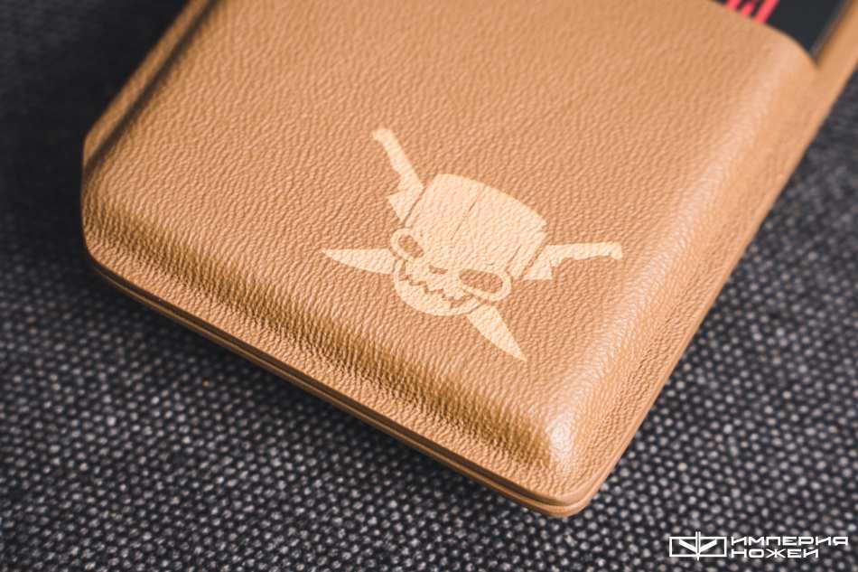Кардхолдер Песочный c Брелком Push Dagger – Pirate Custom фото 3