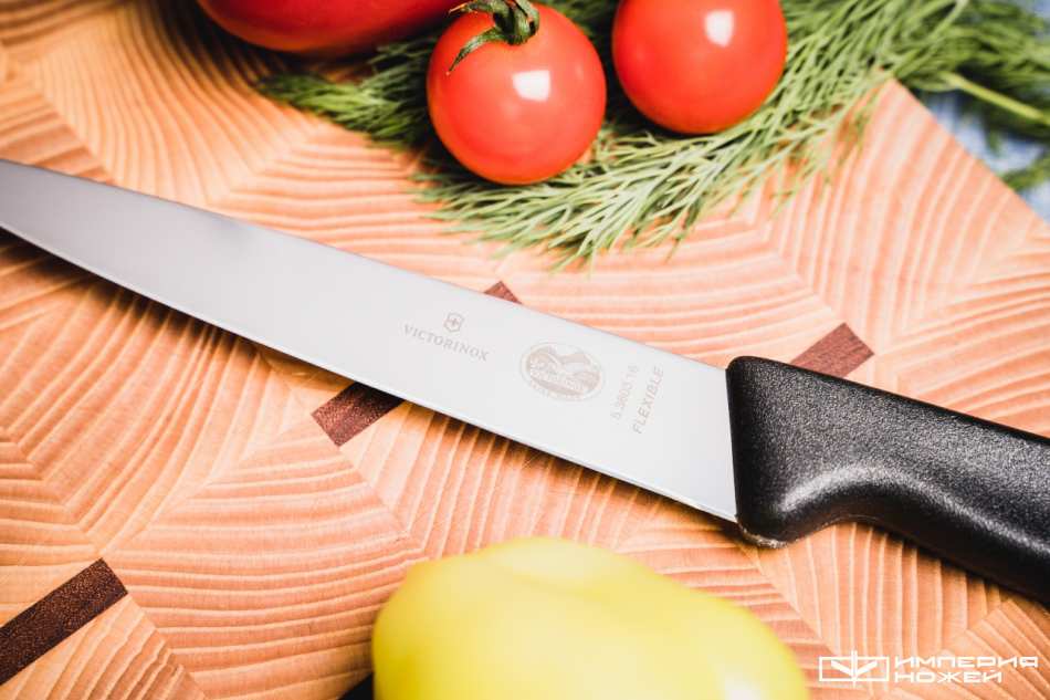 Кухонный филейный нож 5.3803.16 – Victorinox фото 3