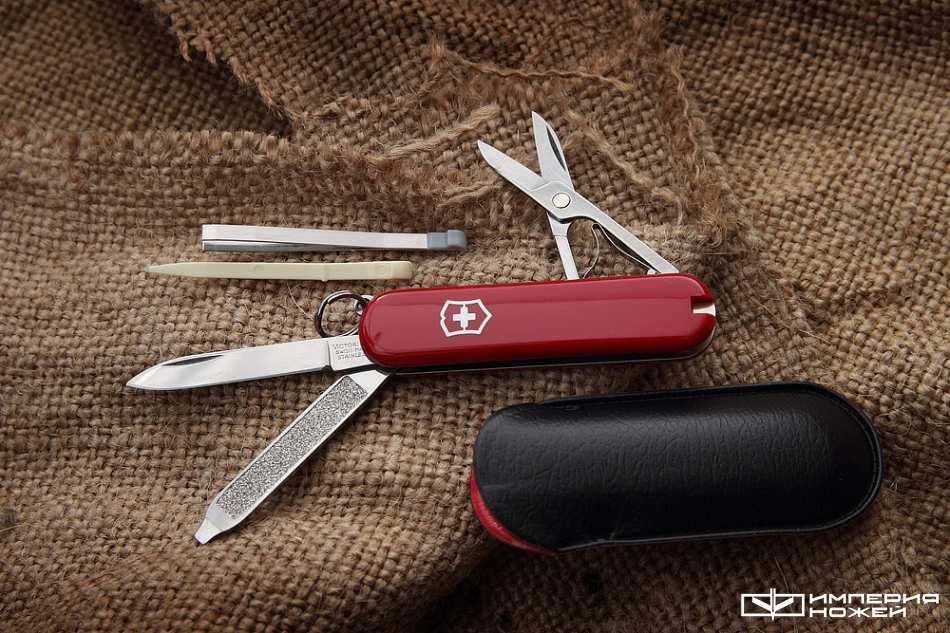 Classic SD red – Victorinox
