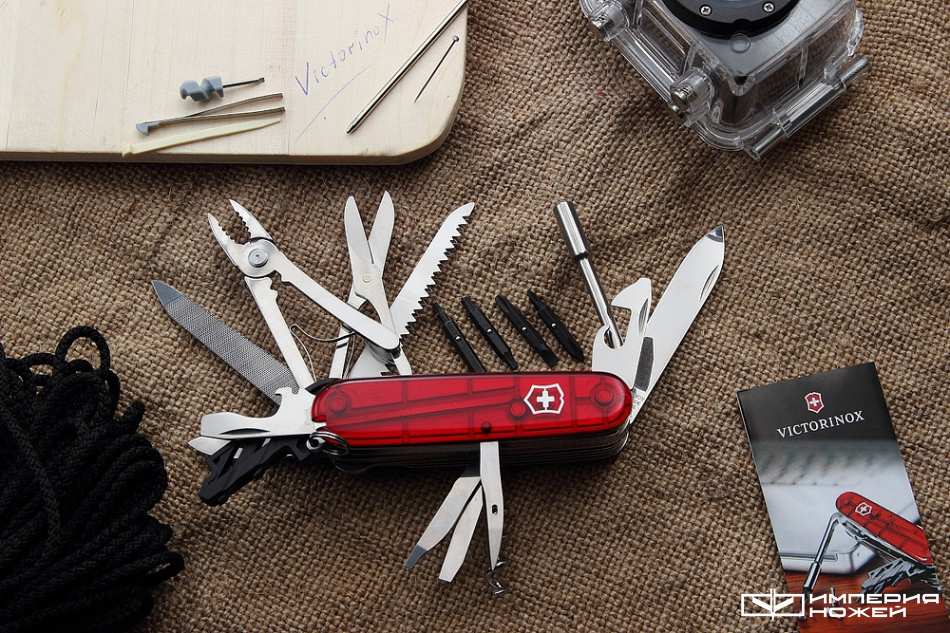 СКЛАДНОЙ ШВЕЙЦАРСКИЙ нож CyberTool 41 – Victorinox