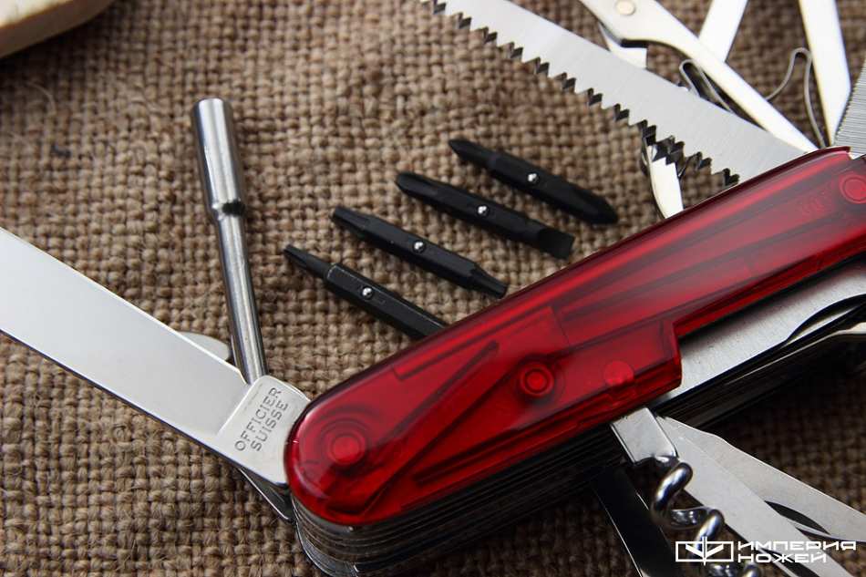 СКЛАДНОЙ ШВЕЙЦАРСКИЙ нож CyberTool 41 – Victorinox фото 3