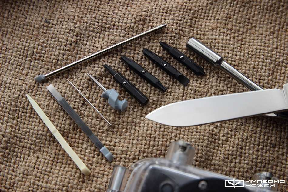 СКЛАДНОЙ ШВЕЙЦАРСКИЙ нож CyberTool 41 – Victorinox фото 4