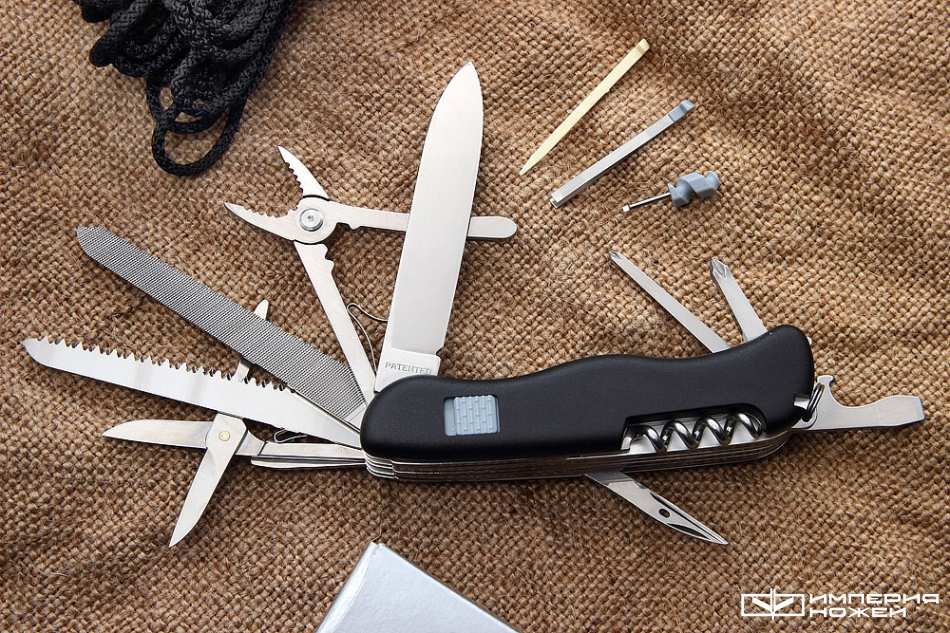 WorkChamp Black – Victorinox