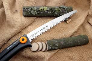 Fiskars Садовая пила sw75