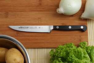 Arcos  Нож для мяса 12 см