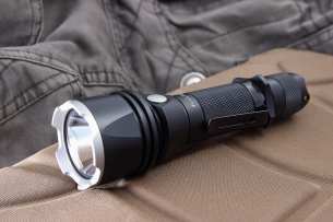 Fenix Fonari  Фонарь Fenix TK22