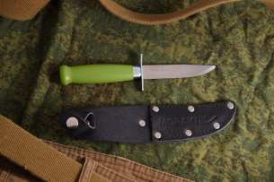 Morakniv нож Scout 39 Safe Green нержавеющая сталь