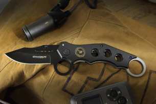 Magnum by Boker US Navy Seal Kerambit