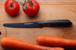 Fiskars Edge Нож для томатов