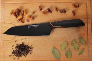 Fiskars Edge  Нож Сантуко
