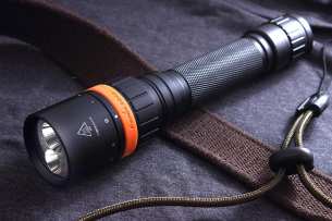 Fenix Fonari  Фонарь Fenix SD20 черный