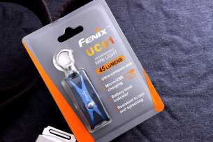 Fenix Fonari  Фонарь-брелок Fenix UC01 синий