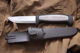 Morakniv нож туристический Robust углеродистая сталь