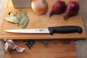 Victorinox Нож для филе рыбы 18.0