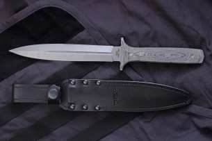 N.C.Custom Кованый охотничий нож Force Micarta