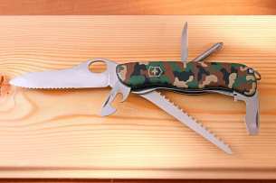 Victorinox складной нож Trailmaster Military 