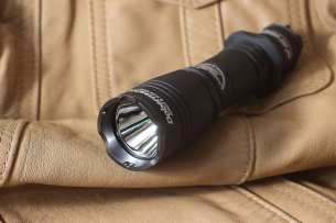 Armytek Fonari  Фонарь Armytek Dobermann Pro XHP35 HI 