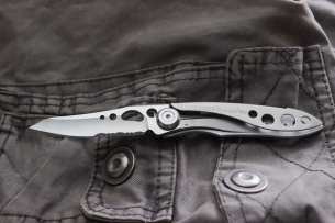 Leatherman  складной нож Skeletool kbx