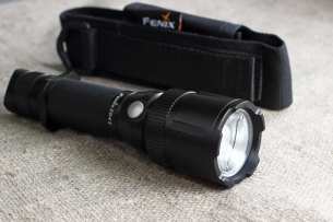 Fenix Fonari  Фонарь Fenix FD41 Cree XP-L HI LED + аккумулятор