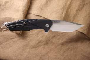 Ruike складной нож P138-B черный
