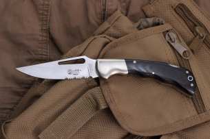 Lion Steel Classici Black Micarta Handle