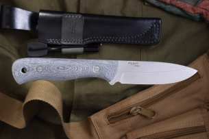 N.C.Custom нож Flint с огнивом AUS-10