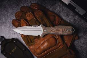 N.C.Custom Нож скрытого ношения с фиксированным клинком Grave Micarta Aus-10