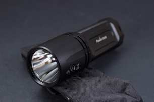 Fenix Fonari  Фонарь Fenix TK35 (2018) Cree XHP35 HI ANSI 