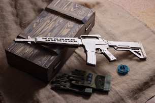 Rezinkostrel Деревянная винтовка-резинкострел "М16"